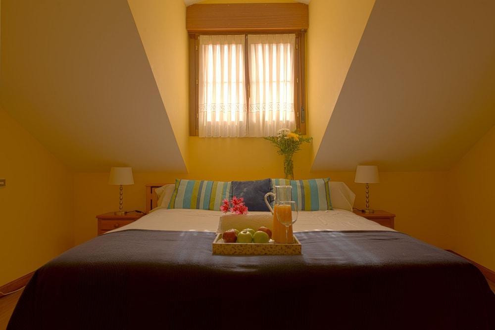 Hotel Rural la Concordia Monzón de Campos Esterno foto